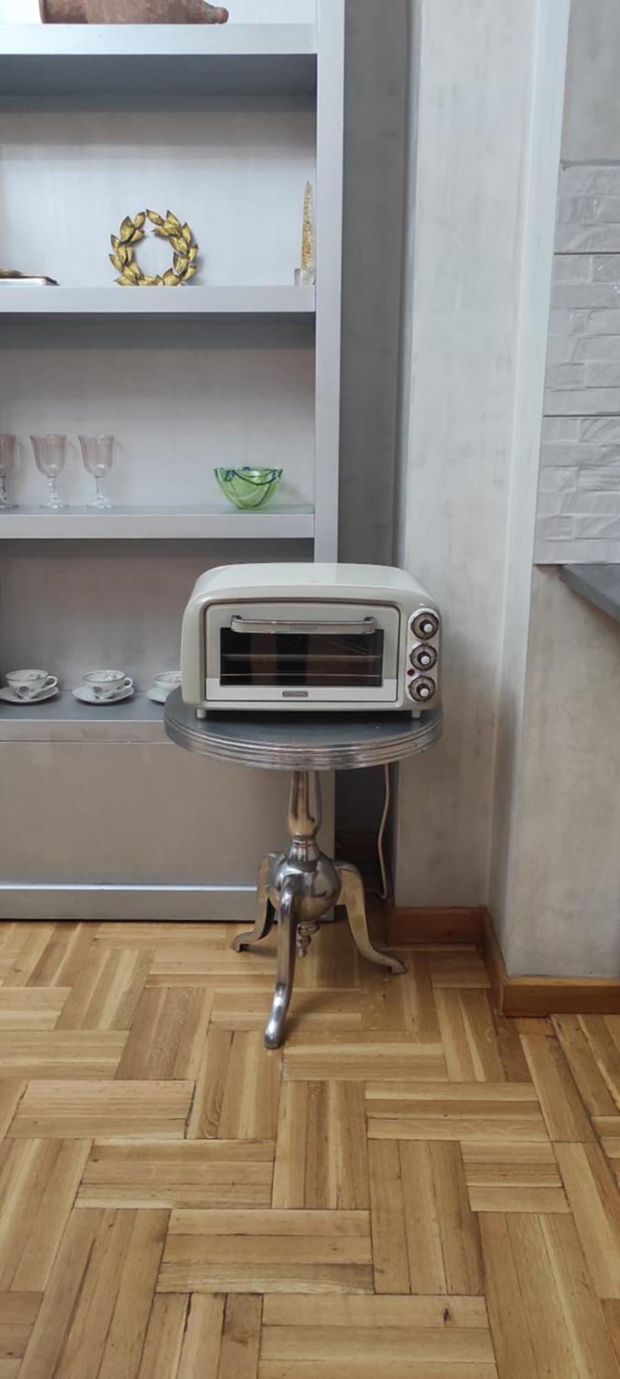 Elegant Luminous Downtown Apartment Солун Екстериор снимка
